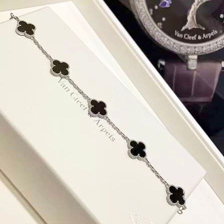  Bộ Trang Sức Cỏ 4 Lá May Mắn Trắng Đen Size 1cm - Dây Chuyền, Vòng Tay & Bông Tai Pha Lê (AR) 