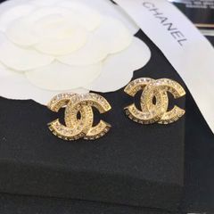  Bông Tai Chanel Bản To Màu Vàng Pha Lê Trắng (BL) 