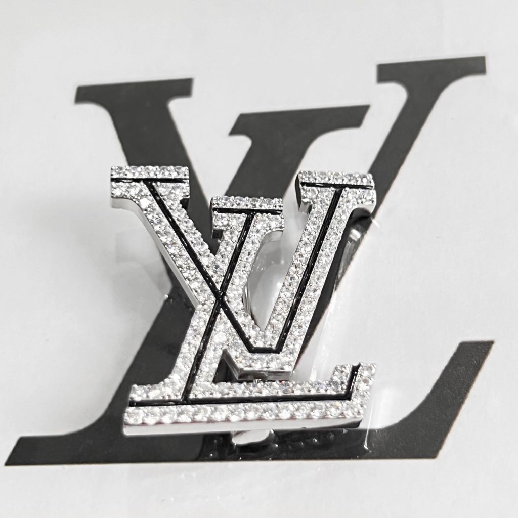  Cài Áo Nam, Nữ - LV Màu Trắng Pha Lê (AF) 