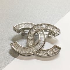  Cài Áo Nam, Nữ - Chanel Màu Trắng Pha Lê (AX) 