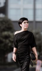  Bông Tai Cánh Hoa Bản To Pha Lê Trắng Sang Trọng (AJ) 