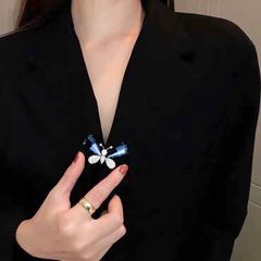  Cài Áo Con Bướm Pha Lê Xanh Bích & Trắng (AJ) 