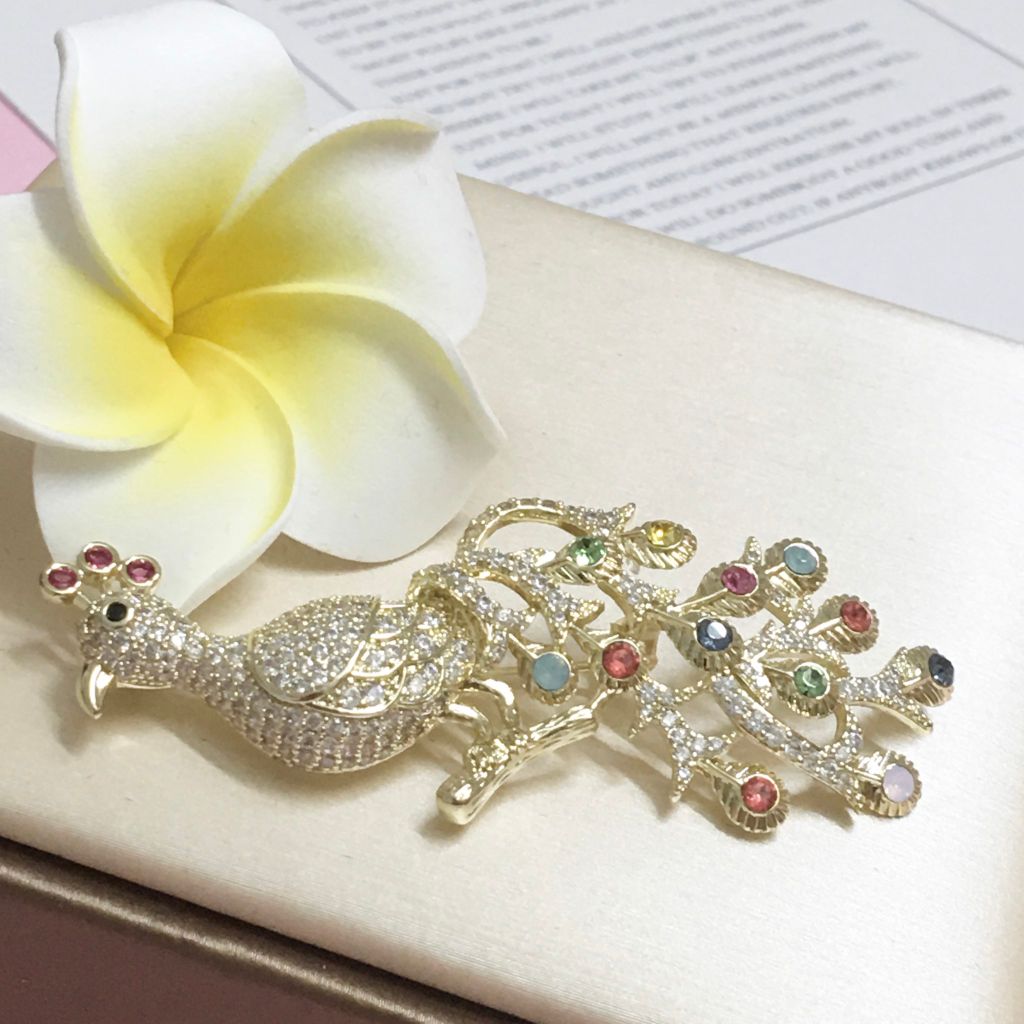  Cài Áo Con Phượng Hoàng Màu Vàng Pha Lê Màu (AA) 