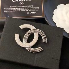  Cài Áo Nam, Nữ - Chanel Màu Trắng Pha Lê Đen & Trắng (CX) 