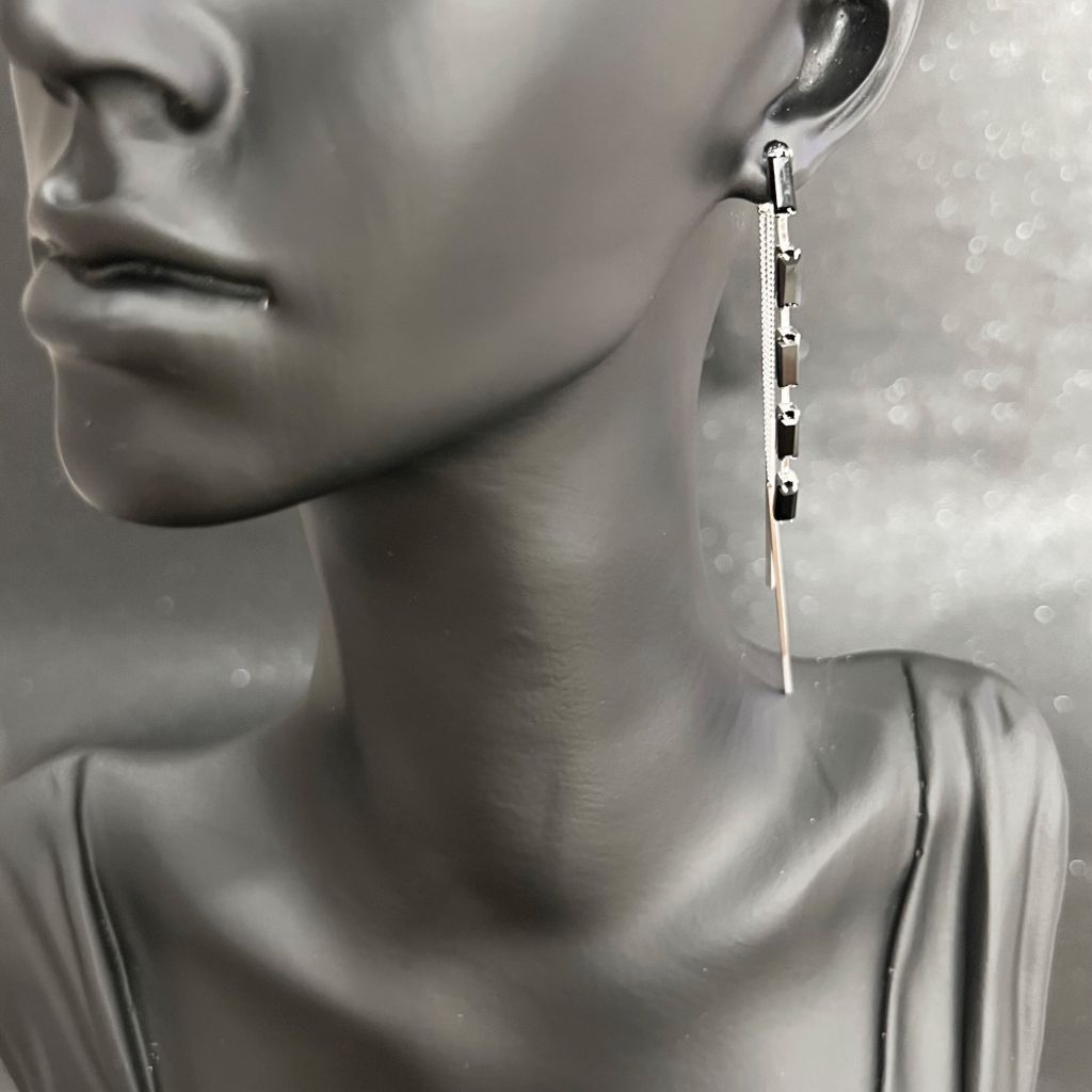  Bông Tai Tua Rua Pha Lê Đen ( Có 3 Kiểu Đeo ) 