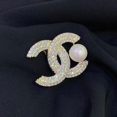 Cài Áo Chanel Màu Vàng Ngọc Trai & Pha Lê Trắng (BC) 