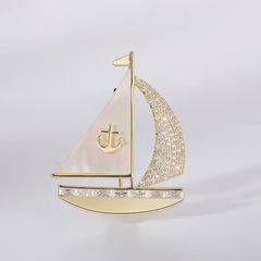  Cài Áo Nam, Nữ - Thuận Buồm Xuôi Gió Màu Vàng Vỏ Trai Thiên Nhiên & Pha Lê Trắng 