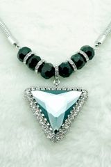  Dây Chuyền Ngắn - Hình Tam Giác Pha Lê Cá Tính 