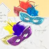  Mặt nạ Halloween khuyết lông vũ giữa 