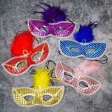  Mặt nạ Halloween che mắt lông vũ kim tuyến 