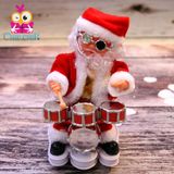  ông già noel nhạc ngồi đánh trống 