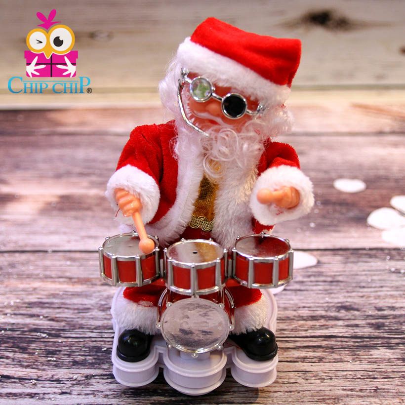  ông già noel nhạc ngồi đánh trống 