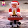  ông noel nhạc ngồi đàn Piano 