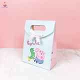  Túi giấy dán heo Peppa size đại 