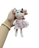  Móc Khóa Thú Bông Bò Sữa Váy Hoa Màu Hồng Size 18cm - Chipchipshop 
