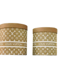  Hộp Qùa Trụ Tròn Cắm Hoa Mẫu Louis Vuitton Màu Be - Chipchipshop 