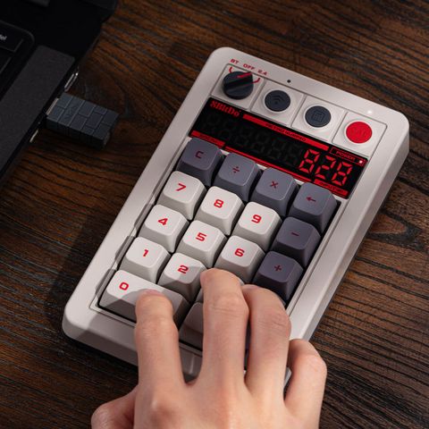  Bàn phím số cơ 8BitDo Retro 18, Bluetooth/2.4G/có dây cho Windows và Android - Phiên bản C64 