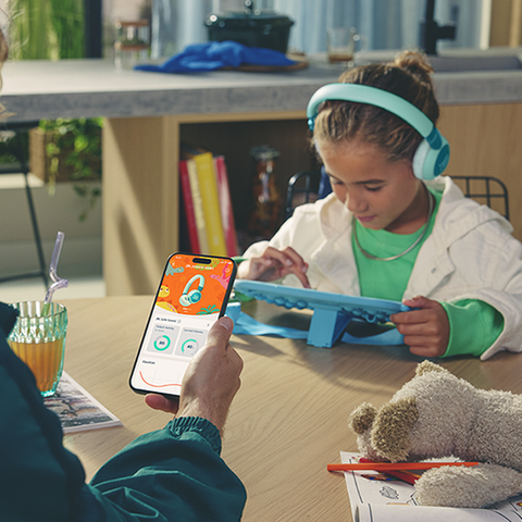  Tai nghe JBL Junior 320BT - Âm thanh an toàn 50 giờ pin cho trẻ em 