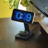  Đế sạc Mophie Snap+ Stand & Pad với tính năng hỗ trợ sạc nhanh và thiết kế tiện lợi cho nhiều thiết bị 