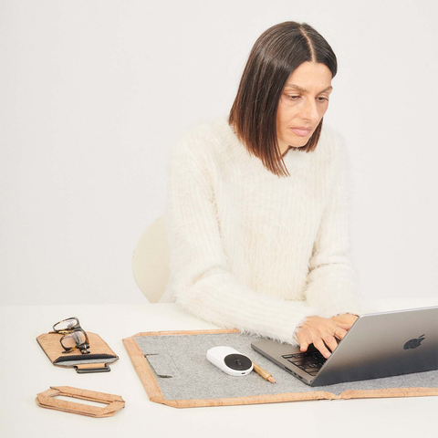  Túi Laptop U Space - Không Gian Làm Việc Di Động, Thiết Kế Thụy Sĩ, Chất Liệu Bền Vững 