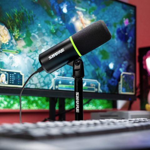  Micro thu âm Shure MV6, Có chế độ tự động cân bằng âm lượng, Bộ khử nhiễu thời gian thực 