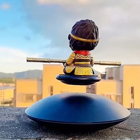  Đế trưng bày sản phẩm lơ lửng - Công nghệ Maglev sáng tạo 