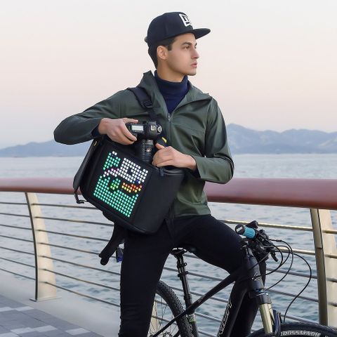  Balo Divoom Pixoo Backpack-M màn hình LED sáng tạo 