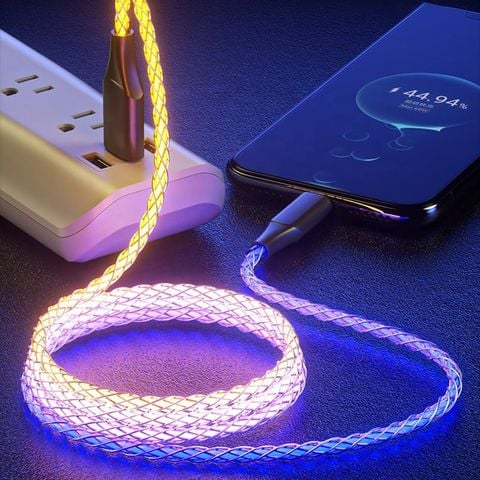 Dây cáp TYPE-C LED RGB - Sáng tạo từ góc làm việc 