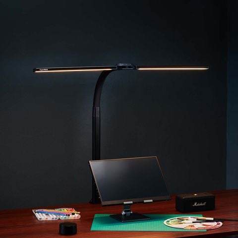  Đèn kẹp màn hình HyperWork Luna - Tỏa sáng góc làm việc 