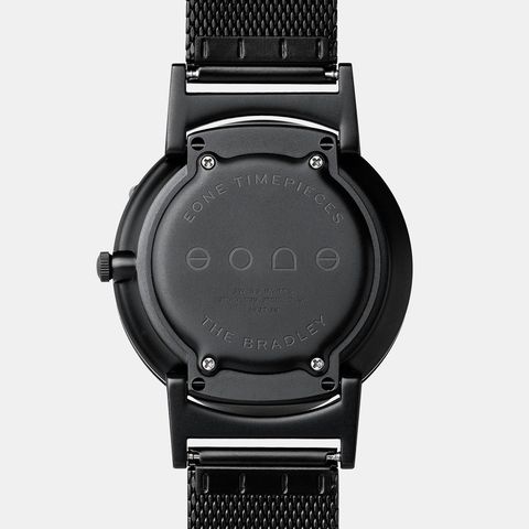  Đồng hồ Eone Bradley Element Black -  Thiết kế góc cạnh, sắc sảo, Chất liệu gốm ceramic chống trầy xước 