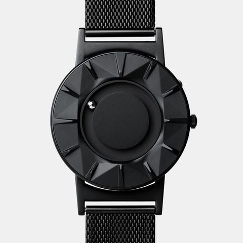  Đồng hồ Eone Bradley Element Black -  Thiết kế góc cạnh, sắc sảo, Chất liệu gốm ceramic chống trầy xước 
