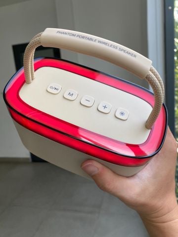  Loa Bluetooth Recci RSK-W40 – Loa Kép 16W, Hiệu Ứng Đèn LED, Pin 4000mAh, Âm Thanh Siêu Trầm 