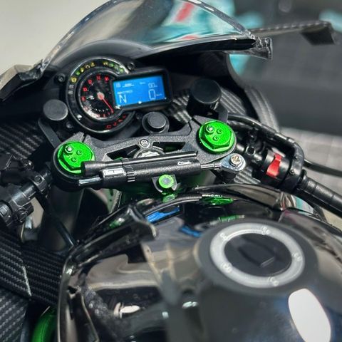  Mô Hình Xe Kawasaki Ninja H2R Tỉ Lệ 1:6 – Đề Nổ, Phun Khói, Có Đèn LED 