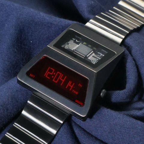  CYBER WATCH S3000-C: Đồng hồ phong cách cyberpunk, màn hình OLED 