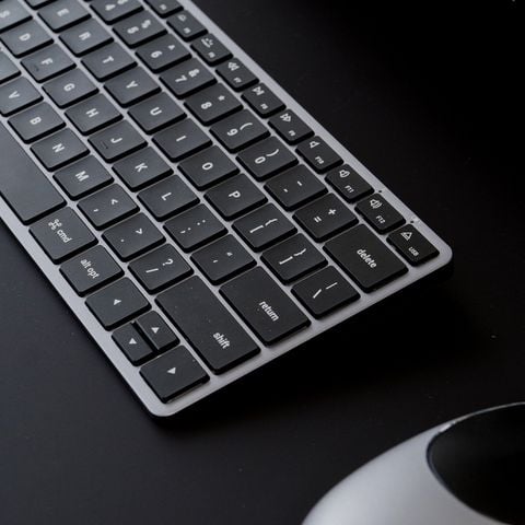  Bàn phím Bluetooth Satechi Slim có đèn nền | Chính hãng Satechi 