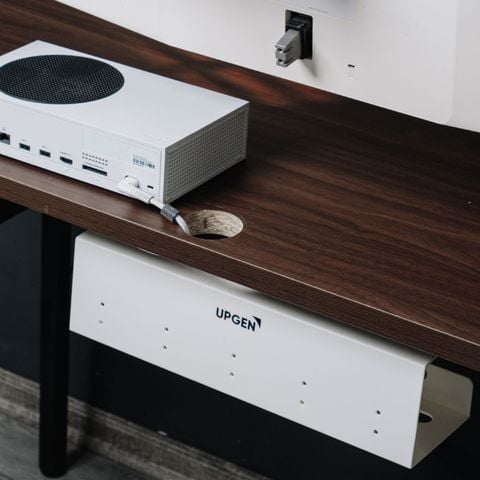 Máng Đi Dây Điện UPGEN – Tối Ưu Gầm Bàn,  Thoát Nhiệt Hiệu Quả