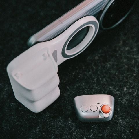  TELESIN Tay Cầm Chụp Ảnh Từ Tính Cho Điện Thoại Kèm Remote -  Chụp Ảnh Chuyên Nghiệp 360° 