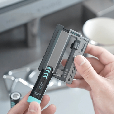  Bộ Sạc dự phòng BT20 với cơ chế Modul nạp pin linh hoạt 