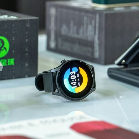  Đồng Hồ Thông Minh COLMI V73 – Màn Hình AMOLED 1.43 inch, Gọi Bluetooth, Theo Dõi Sức Khỏe Toàn Diện 