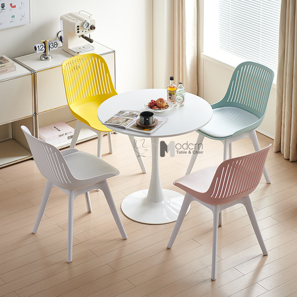 Ghế cafe trà sữa thân nhựa có nệm CC1574-P