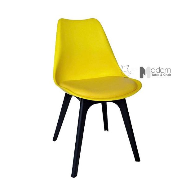 Ghế cafe fastfood thân nhựa có nệm DSW-P2