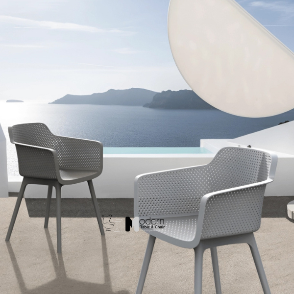 Ghế cafe nhà hàng nhựa đúc có tay CC1581-S