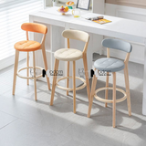 Ghế đảo bếp khung gỗ thân nệm có tựa lưng CB BEE-62W