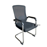 Ghế phòng họp chân quỳ lưng lưới nhỏ gọn CV4552-M