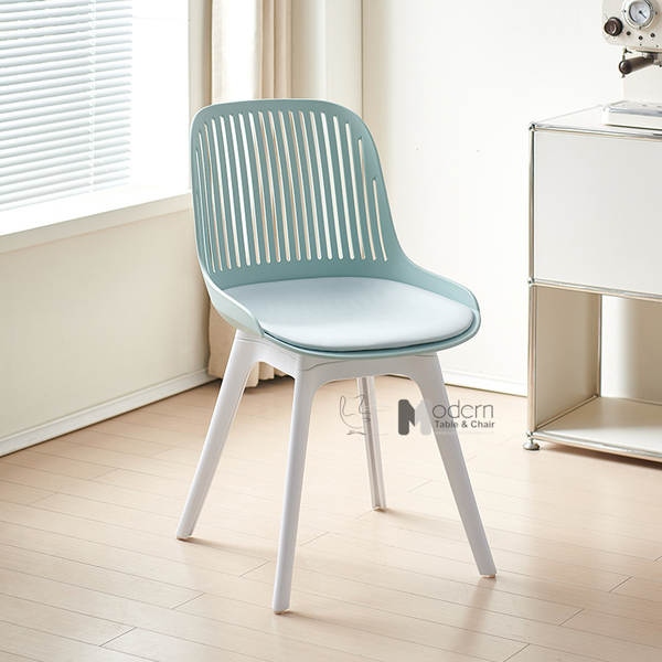 Ghế cafe trà sữa thân nhựa có nệm CC1574-P