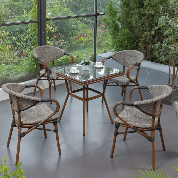 Bàn vuông ngoài trời mặt kính TE2029-70A