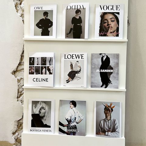 bìa tạp chí trang trí