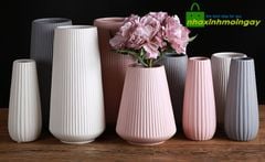 Bình gốm sứ cắm hoa vân sọc