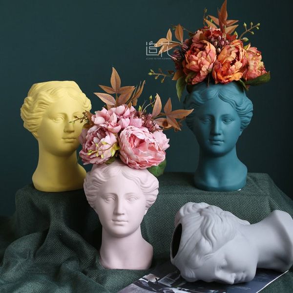 Bình hoa thần Venus hy lạp