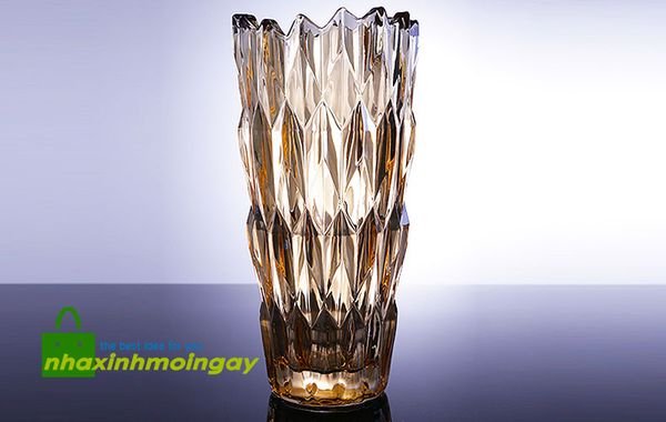 Bình hoa thủy tinh kim cương